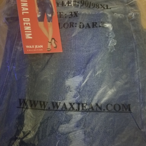 Clothes - Picture 2 of 2